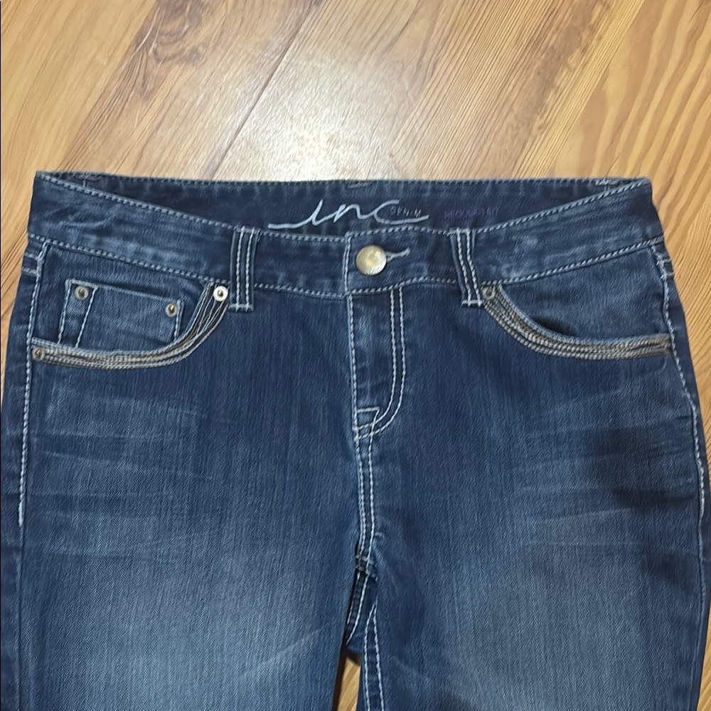 Classic Blue capris with Faded Wash - Picture 4 of 9